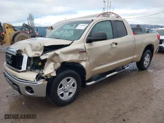 2010 Toyota Tundra 4WD Truck with VIN 5TFUY5F13AX111223, listed as a IAAI auction lot 41109896 with 238,591 mi miles. Bid and sale history available at carsss.com. Image 18.