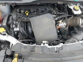 2018 Ford Escape S with VIN 1FMCU0F73JUC26402, listed as a IAAI auction lot 41854412 with 121,369 mi miles. Bid and sale history available at carsss.com. Image 10.