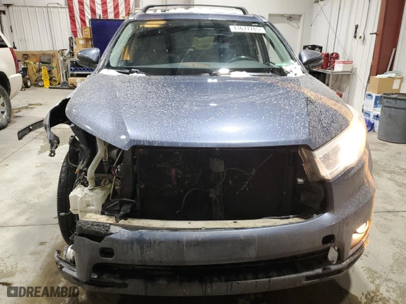 2014 Toyota Highlander Limited with VIN 5TDDKRFH3ES040008, listed as a Copart auction lot 41677785 with 130,120 mi miles and Salvage Title. Bid and sale history available at carsss.com. Image 5.