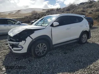 2018 Hyundai Tucson SEL z VIN KM8J3CA49JU801370, wystawiony jako Copart lot #49081305 z przebiegiem Nie podano mil oraz Szkoda całkowita • Salvage title. Historia ofert i sprzedaży dostępna na DreamBid. Obrazek 1.