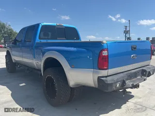 2008 Ford Super Duty F-350 DRW XL with VIN 1FTWW33R18EB36544, listed as a Copart auction lot 53727335 with 208,038 mi miles and Clean Title. Bid and sale history available at carsss.com. Image 3.
