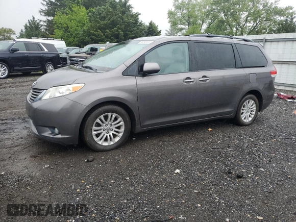 2012 Toyota Sienna XLE AAS с VIN 5TDYK3DC0CS191178, выставлен на аукционе Copart как лот 58292415 с пробегом 88 272 миль миль и Чистый • Clean title. История ставок и продаж доступна на DreamBid. Изображение 1.
