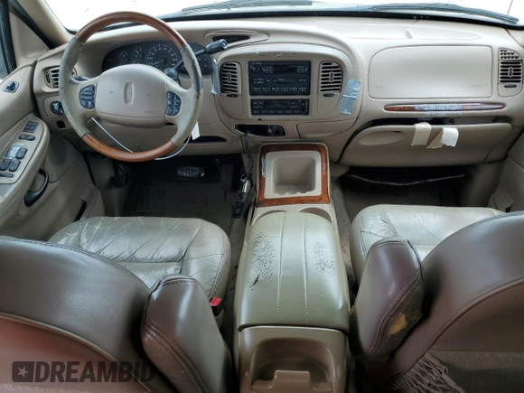 1998 Lincoln Navigator with VIN 5LMEU27L6WLJ08760, listed as a Copart auction lot 58352295 with 171,635 mi miles and Salvage title. Bid and sale history available at DreamBid. Image 8.