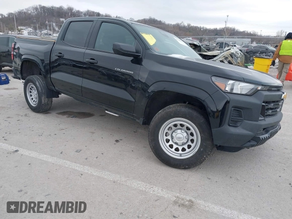 2023 Chevrolet Colorado 4WD Work Truck z VIN 1GCGTBEC4P1198879, wystawiony jako IAAI lot #41322797 z przebiegiem 13 414 mil mil oraz . Historia ofert i sprzedaży dostępna na DreamBid. Obrazek 1.