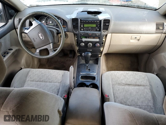 2007 Kia Sorento LX with VIN KNDJD736975752035, listed as a Copart auction lot 43319085 with 137,170 mi miles and Salvage title. Bid and sale history available at DreamBid. Image 8.