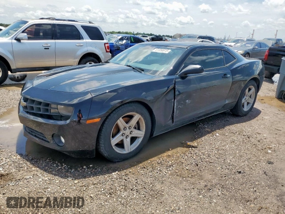 2011 Chevrolet Camaro 1LT with VIN 2G1FB1ED4B9156503, listed as a Copart auction lot 61058615 with 258,287 mi miles and Clean title. Bid and sale history available at DreamBid. Image 1.