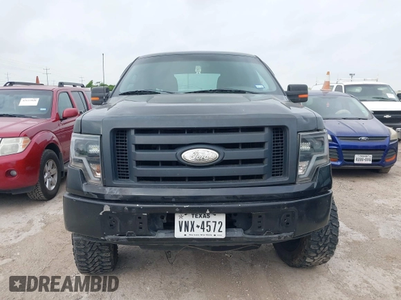 2010 Ford F-150 XL with VIN 1FTEW1CW2AFD86980, listed as a IAAI auction lot 42142860 with 218,615 mi miles. Bid and sale history available at carsss.com. Image 12.