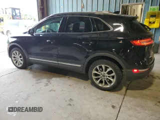 2016 Lincoln MKC Select z VIN 5LMCJ2D9XGUJ31639, wystawiony jako Copart lot #62773445 z przebiegiem 75 461 mil mil oraz Szkoda całkowita • Salvage title. Historia ofert i sprzedaży dostępna na DreamBid. Obrazek 2.