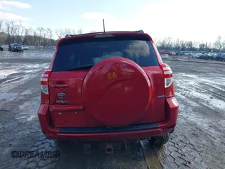 2011 Toyota RAV4 Limited with VIN 2T3DK4DV3BW060104, listed as a IAAI auction lot 41540103 with 185,223 mi miles and . Bid and sale history available at DreamBid. Image 17.