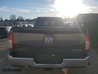 2024 Ram 3500 Big Horn with VIN 3C63RRHL6RG404782, listed as a Copart auction lot 46517135 with 2,780 mi miles and Salvage Title. Bid and sale history available at carsss.com. Image 6.