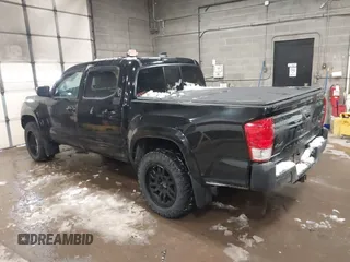 2016 Toyota Tacoma SR with VIN 3TMCZ5AN5GM037336, listed as a IAAI auction lot 41599492 with 76,262 mi miles. Bid and sale history available at carsss.com. Image 3.