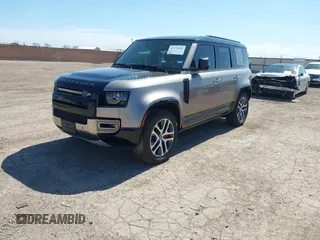 2023 Land Rover Defender X z VIN SALEX7EU1P2148879, wystawiony jako IAAI lot #41770581 z przebiegiem 32 831 mil mil oraz . Historia ofert i sprzedaży dostępna na DreamBid. Obrazek 2.