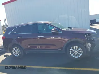 2016 Kia Sorento LX with VIN 5XYPGDA30GG154142, listed as a IAAI auction lot 41899356 with 141,312 mi miles. Bid and sale history available at carsss.com. Image 14.