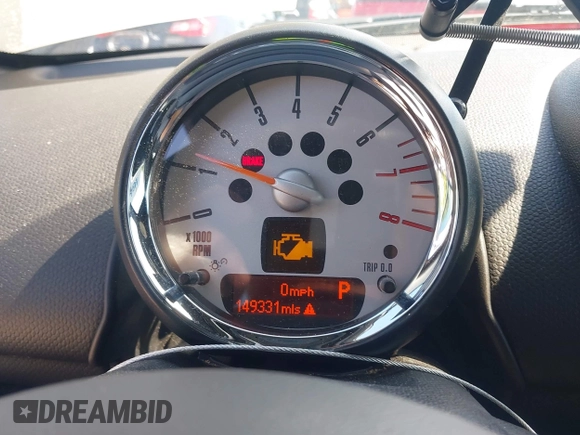 2014 MINI Countryman S with VIN WMWZC5C52EWP36667, listed as a IAAI auction lot 42541120 with 149,331 mi miles and . Bid and sale history available at DreamBid. Image 7.