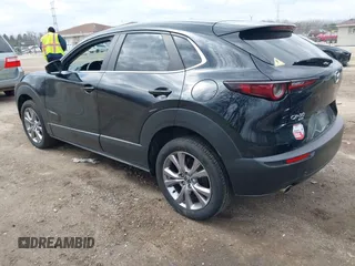 2021 Mazda CX-30 Preferred z VIN 3MVDMBCL5MM205824, wystawiony jako IAAI lot #41991942 z przebiegiem 58 112 mil mil oraz . Historia ofert i sprzedaży dostępna na DreamBid. Obrazek 3.