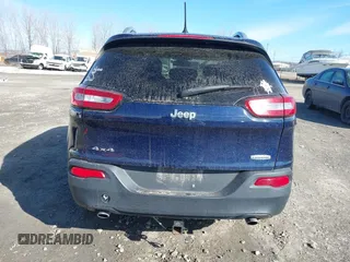 2014 Jeep Cherokee Latitude z VIN 1C4PJMCS6EW145810, wystawiony jako IAAI lot #41802031 z przebiegiem 143 358 mil mil oraz . Historia ofert i sprzedaży dostępna na DreamBid. Obrazek 16.