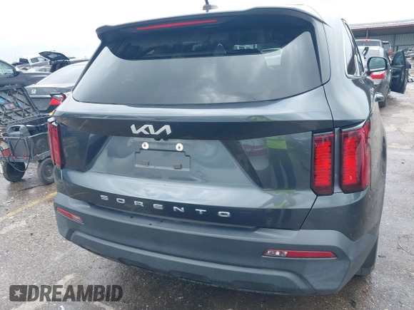 2022 Kia Sorento LX with VIN 5XYRG4LC8NG116399, listed as a IAAI auction lot 42074234 with 58,217 mi miles and . Bid and sale history available at DreamBid. Image 16.