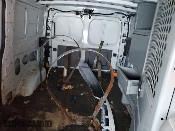 2020 Nissan NV Cargo SV z VIN 1N6BF0KM9LN802171, wystawiony jako Copart lot #86318334 z przebiegiem 58 745 mil mil oraz Szkoda całkowita • Salvage title. Historia ofert i sprzedaży dostępna na DreamBid. Obrazek 10.