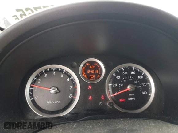 2010 Nissan Sentra S with VIN 3N1AB6AP5AL621478, listed as a Copart auction lot 60375765 with 124,019 mi miles and Salvage title. Bid and sale history available at DreamBid. Image 9.