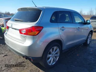 2014 Mitsubishi Outlander Sport ES with VIN 4A4AR3AU1EE005854, listed as a IAAI auction lot 41744552 with 83,734 mi miles. Bid and sale history available at carsss.com. Image 4.