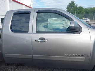 2007 Chevrolet Silverado 1500 LTZ with VIN 2GCEK19J571716697, listed as a IAAI auction lot 39845736 with 1 mi miles. Bid and sale history available at carsss.com. Image 13.
