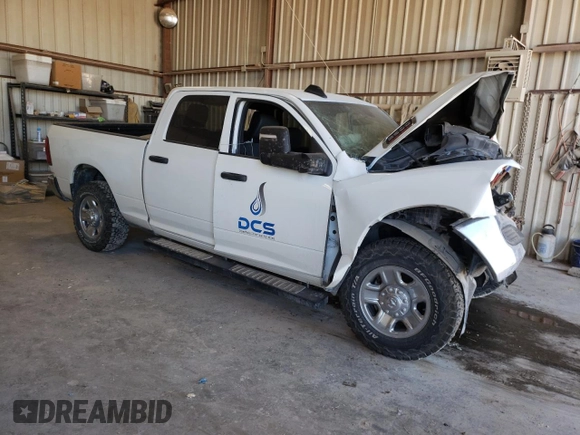 2023 Ram 2500 Tradesman z VIN 3C6UR5CJ7PG606482, wystawiony jako Copart lot #76963374 z przebiegiem Nie podano mil oraz Szkoda całkowita • Salvage title. Historia ofert i sprzedaży dostępna na DreamBid. Obrazek 4.