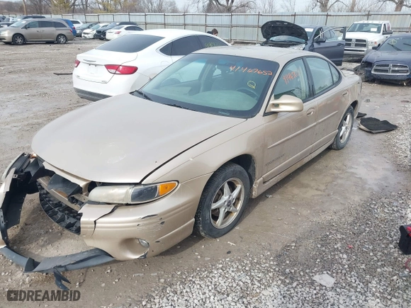 2003 Pontiac Grand Prix GT with VIN 1G2WP52K23F162669, listed as a IAAI auction lot 41467652 with 184,922 mi miles. Bid and sale history available at carsss.com. Image 17.