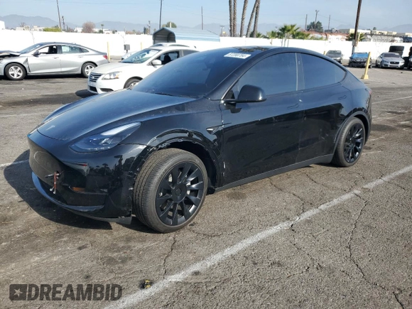 2024 Tesla Model Y Long Range with VIN 7SAYGDEE5RF060707, listed as a Copart auction lot 87288784 with Not provided miles and Salvage title. Bid and sale history available at DreamBid. Image 1.