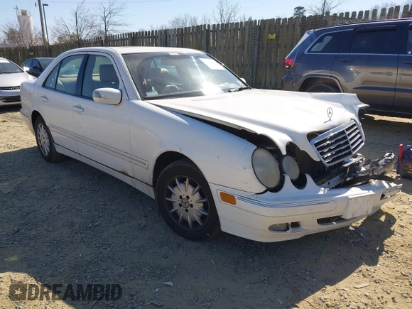 2002 Mercedes-Benz E-Class with VIN WDBJF82JX2X072291, listed as a IAAI auction lot 41754115 with 183,323 mi miles. Bid and sale history available at carsss.com. Image 1.