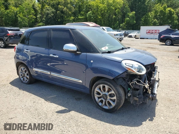 2018 FIAT 500L Lounge with VIN ZFBCFACH5JZ041498, listed as a Copart auction lot 65584135 with 114,632 mi miles and Salvage title. Bid and sale history available at DreamBid. Image 4.