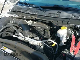 2020 Ram 1500 SLT z VIN 1C6RR6TT1LS111050, wystawiony jako IAAI lot #41465689 z przebiegiem 75 037 mil mil oraz . Historia ofert i sprzedaży dostępna na DreamBid. Obrazek 19.