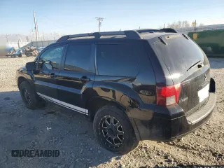 2008 Mitsubishi Endeavor SE with VIN 4A4MN31S18E022424, listed as a Copart auction lot 43323495 with 199,740 mi miles and Salvage Title. Bid and sale history available at carsss.com. Image 2.