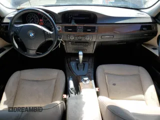 2009 BMW 3 Series 328i xDrive with VIN WBAPK73589A451495, listed as a Copart auction lot 61677195 with 113,144 mi miles and Salvage title. Bid and sale history available at DreamBid. Image 8.