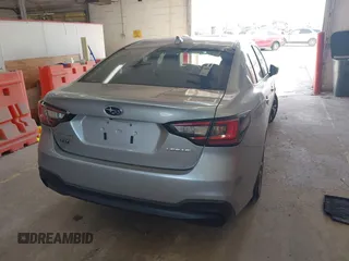 2021 Subaru Legacy Premium z VIN 4S3BWAD67M3013571, wystawiony jako IAAI lot #42562978 z przebiegiem 71 846 mil mil oraz . Historia ofert i sprzedaży dostępna na DreamBid. Obrazek 4.