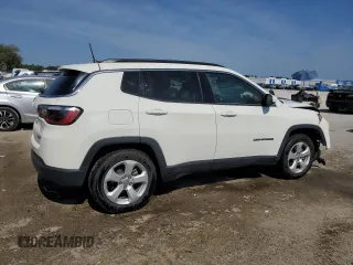2021 Jeep Compass Altitude with VIN 3C4NJCBB7MT510177, listed as a Copart auction lot 55728605 with 62,197 mi miles and Non repairable. Bid and sale history available at DreamBid. Image 3.