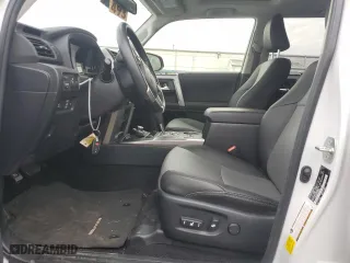 2024 Toyota 4Runner SR5 Premium with VIN JTENU5JR7R6288805, listed as a Copart auction lot 46687345 with 9,407 mi miles and Salvage Title. Bid and sale history available at carsss.com. Image 7.