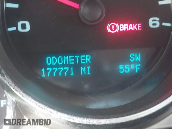 2010 Chevrolet Silverado 1500 LT with VIN 3GCRCSE08AG108110, listed as a IAAI auction lot 42011464 with 177,771 mi miles and . Bid and sale history available at DreamBid. Image 15.