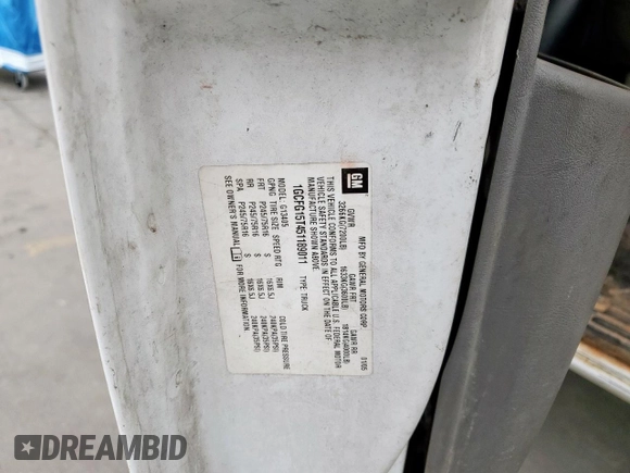2005 Chevrolet Express Cargo with VIN 1GCFG15T451189011, listed as a Copart auction lot 54563365 with 298,232 mi miles and Salvage Title. Bid and sale history available at DreamBid. Image 14.