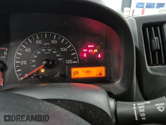 2017 Chevrolet City Express Cargo LT z VIN 3N63M0ZN2HK713743, wystawiony jako IAAI lot #42185754 z przebiegiem 67 671 mil mil oraz . Historia ofert i sprzedaży dostępna na DreamBid. Obrazek 1.