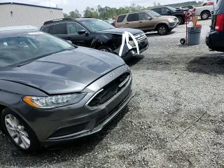 2017 Ford Fusion SE with VIN 3FA6P0H7XHR227012, listed as a Copart auction lot 52426595 with 139,455 mi miles and Salvage title. Bid and sale history available at DreamBid. Image 13.