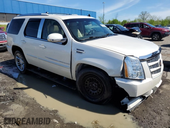 2013 Cadillac Escalade Premium with VIN 1GYS4CEF7DR373866, listed as a Copart auction lot 52556804 with 173,250 mi miles and Salvage Title. Bid and sale history available at carsss.com. Image 4.