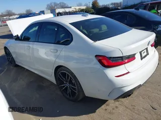 2021 BMW 3 Series 330e with VIN 3MW5P7J02M8C14862, listed as a IAAI auction lot 41154164 with 1 mi miles. Bid and sale history available at carsss.com. Image 3.