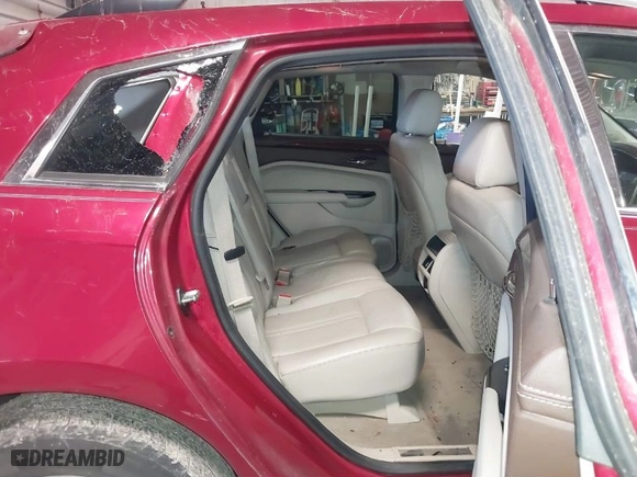 2013 Cadillac SRX Luxury Collection with VIN 3GYFNCE33DS565013, listed as a IAAI auction lot 41848981 with 162,148 mi miles. Bid and sale history available at carsss.com. Image 8.