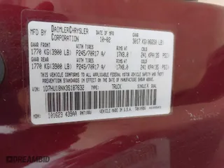 2003 Dodge Ram 1500 ST with VIN 1D7HU18NX3S187632, listed as a IAAI auction lot 41511006 with 175,118 mi miles. Bid and sale history available at carsss.com. Image 9.