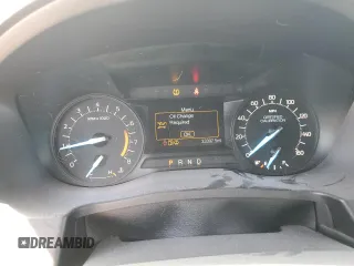 2019 Ford Police Interceptor Utility z VIN 1FM5K8AR8KGB23482, wystawiony jako Copart lot #69660284 z przebiegiem 33 397 mil mil oraz Szkoda całkowita • Salvage title. Historia ofert i sprzedaży dostępna na DreamBid. Obrazek 9.