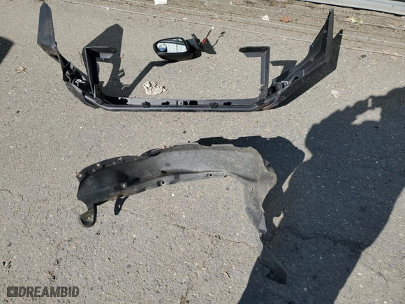 2016 Toyota Tacoma SR with VIN 5TFSX5EN8GX045954, listed as a Copart auction lot 41833445 with 130,406 mi miles and Salvage Title. Bid and sale history available at carsss.com. Image 12.