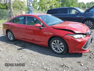 2021 Toyota Avalon Hybrid XLE z VIN 4T1AA1AB5MU002487, wystawiony jako Copart lot #57605195 z przebiegiem 19 343 mil mil oraz Szkoda całkowita • Salvage title. Historia ofert i sprzedaży dostępna na DreamBid. Obrazek 4.