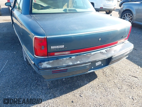 1995 Oldsmobile 98 Regency Elite Series I - 1SB z VIN 1G3CX52K4S4314539, wystawiony jako IAAI lot #42377503 z przebiegiem 125 856 mil mil oraz . Historia ofert i sprzedaży dostępna na DreamBid. Obrazek 6.