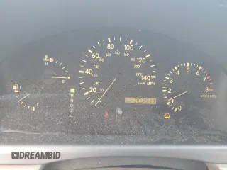 2001 Lexus RX 300 with VIN JTJHF10U110185586, listed as a Copart auction lot 53613685 with 203,917 mi miles and Salvage Title. Bid and sale history available at carsss.com. Image 9.