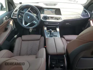 2023 BMW X5 sDrive40i with VIN 5UXCR4C04P9R12480, listed as a Copart auction lot 61082815 with 17,249 mi miles and Salvage title. Bid and sale history available at DreamBid. Image 8.